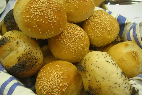 Huggenkiss Bakery photo 2